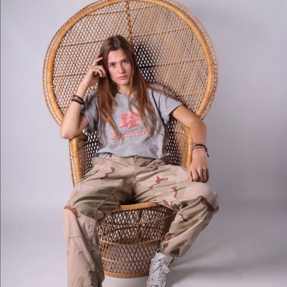 Meet your Posher, Emily - Picture 1 of 1